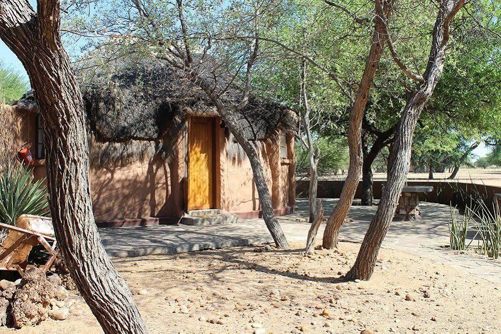 Harnas Wildlife Foundation Gobabis Exterior photo